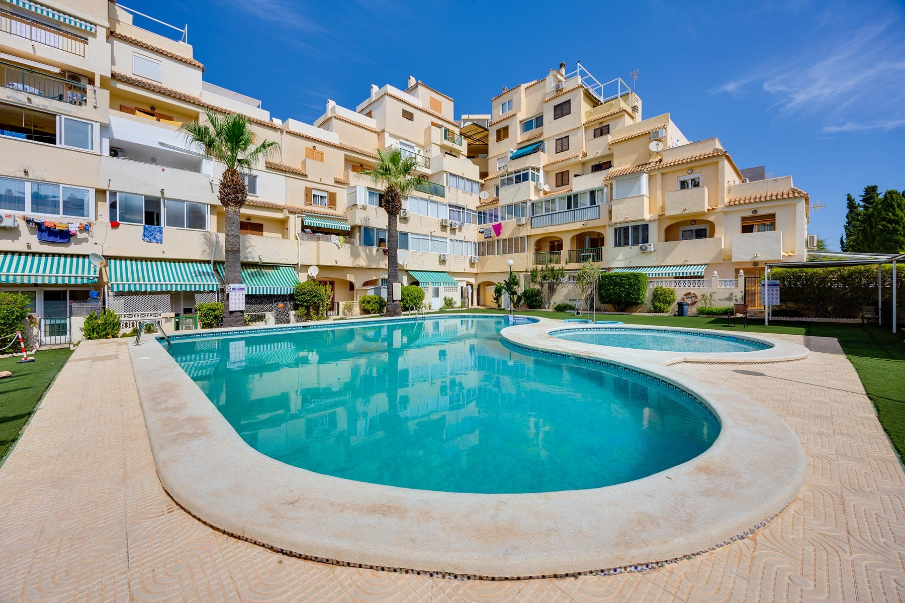 Apartment for sale in Torrevieja, Alicante, Spain