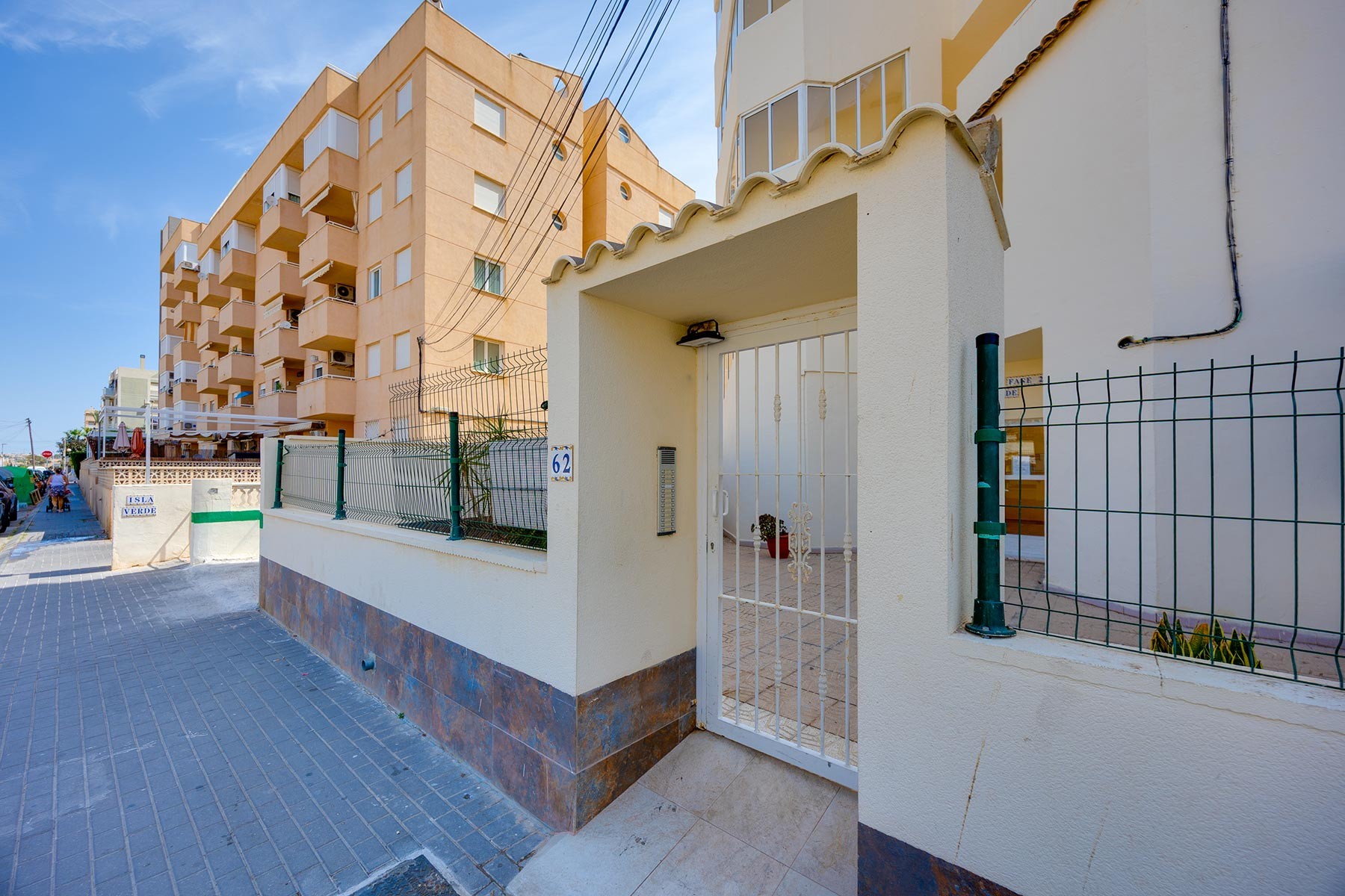 Apartment for sale in Torrevieja, Alicante, Spain