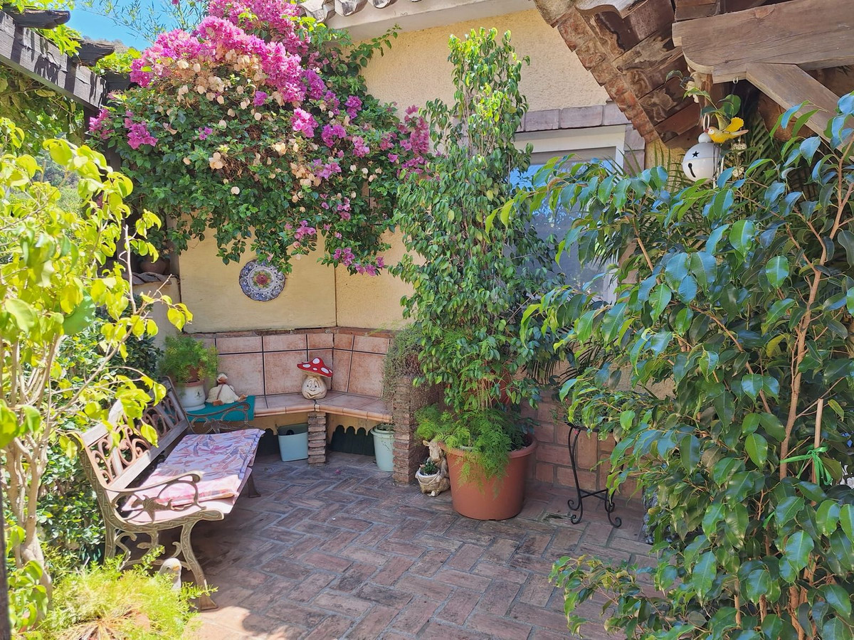 Villa en venta en Benahavis