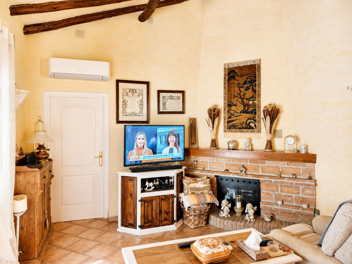 Villa en venta en Benahavis