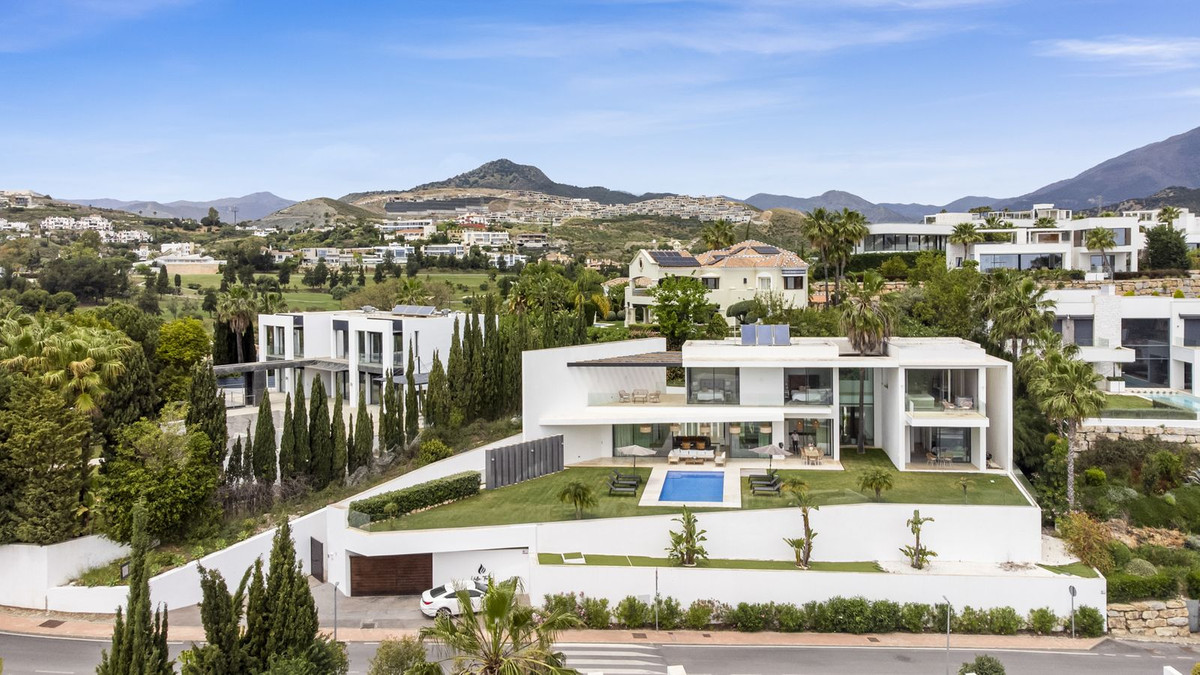 Villa for sale in Benahavis, Málaga, Spain