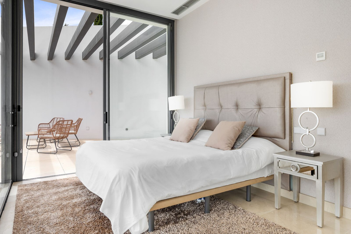 Villa for sale in Benahavis, Málaga, Spain