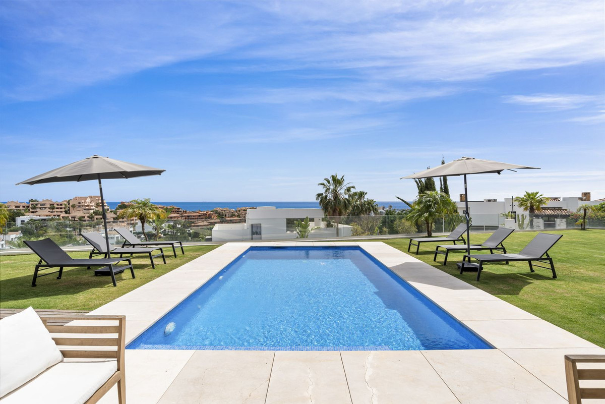 Villa for sale in Benahavis, Málaga, Spain
