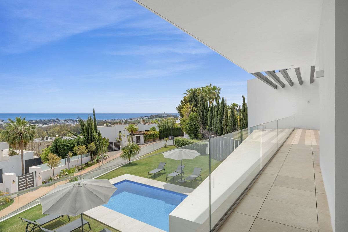 Villa for sale in Benahavis, Málaga, Spain
