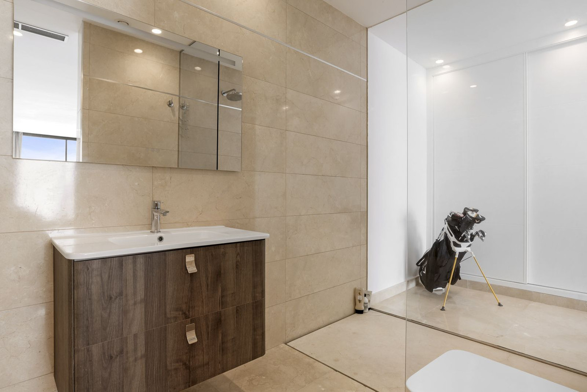 Villa for sale in Benahavis, Málaga, Spain