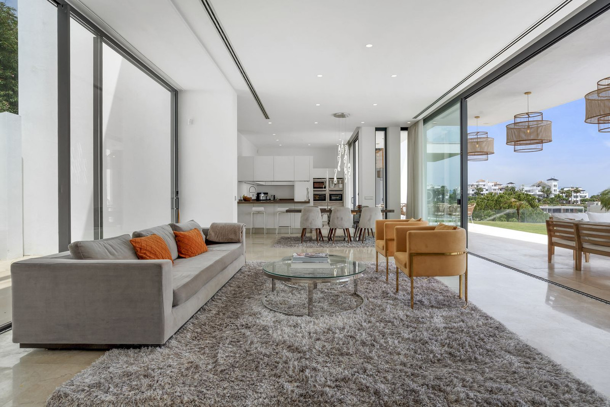 Villa for sale in Benahavis, Málaga, Spain