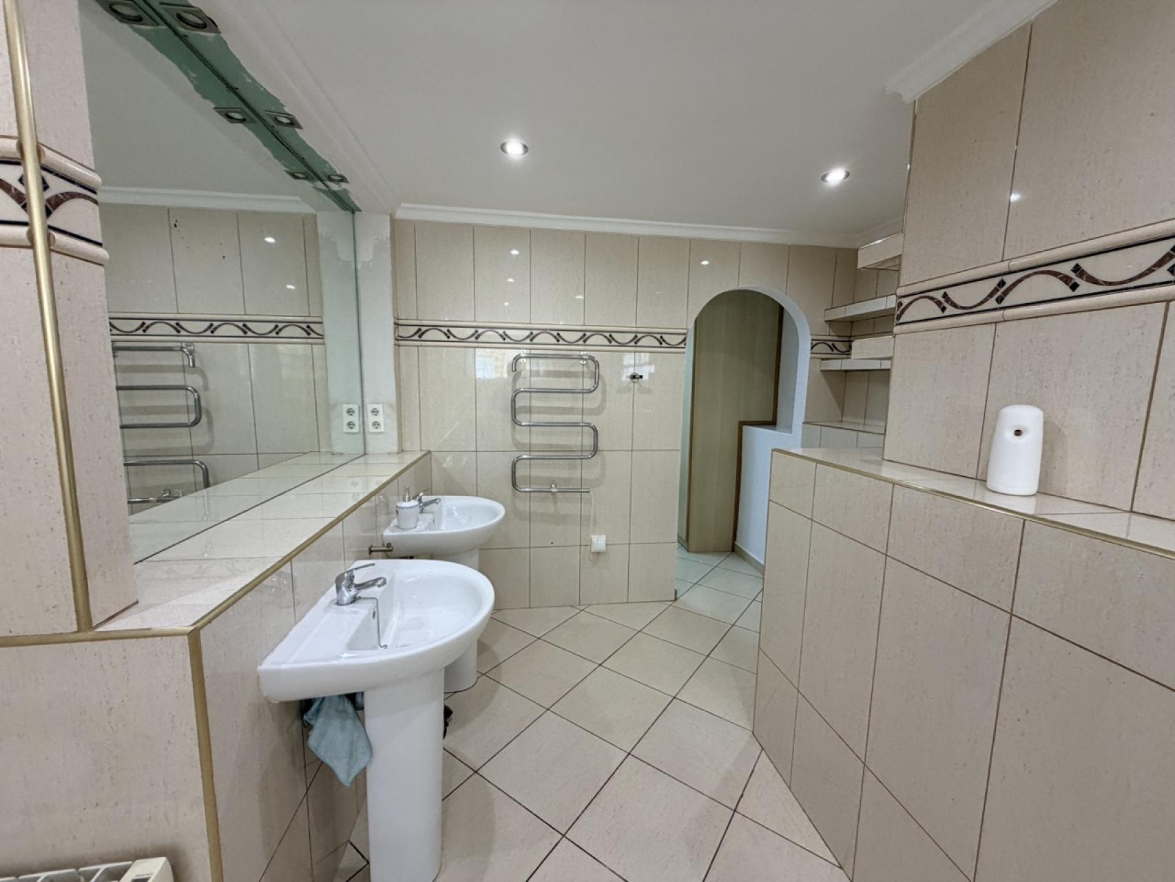 Villa for sale in Torrevieja, Alicante, Spain