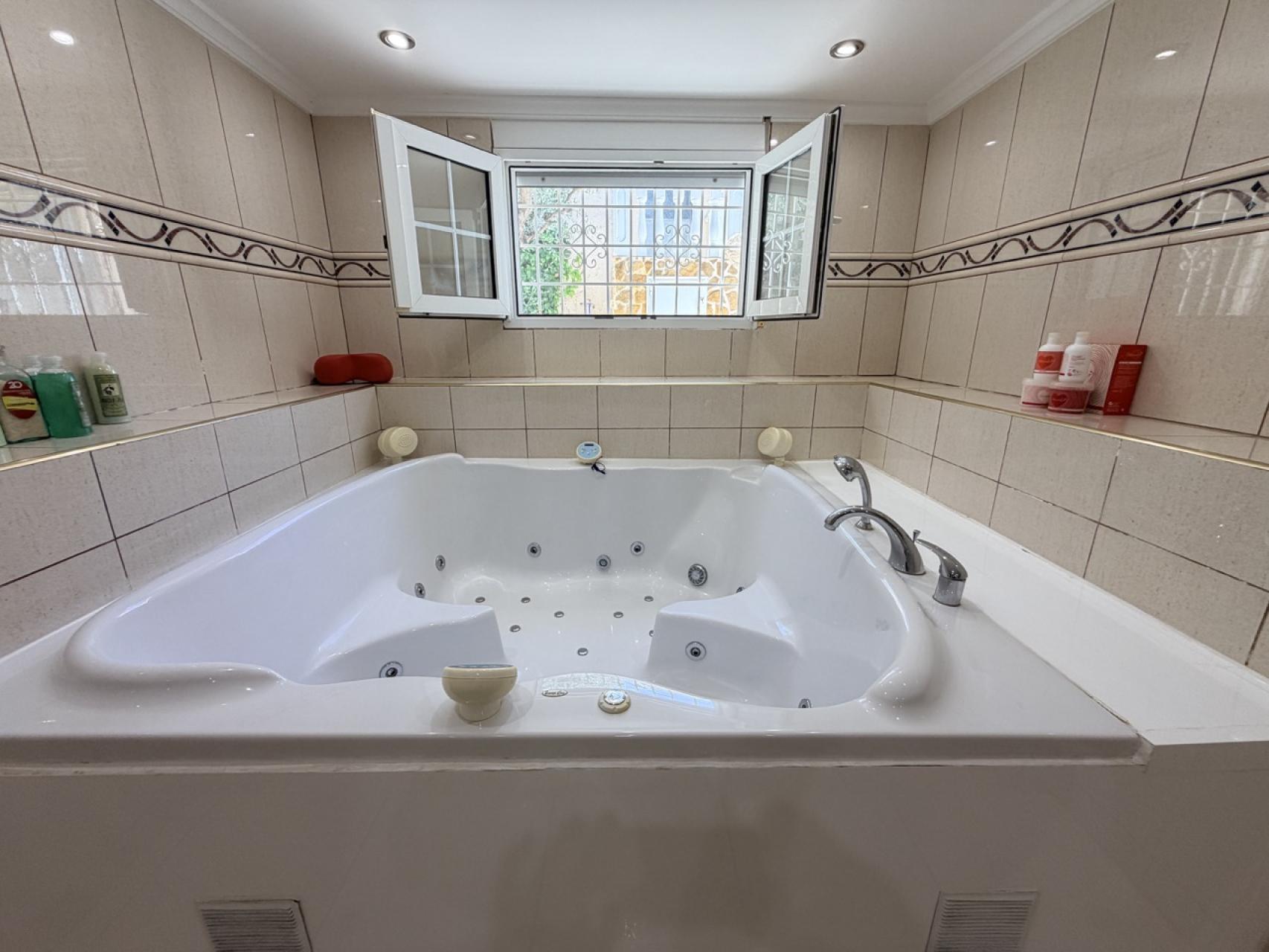 Villa for sale in Torrevieja, Alicante, Spain