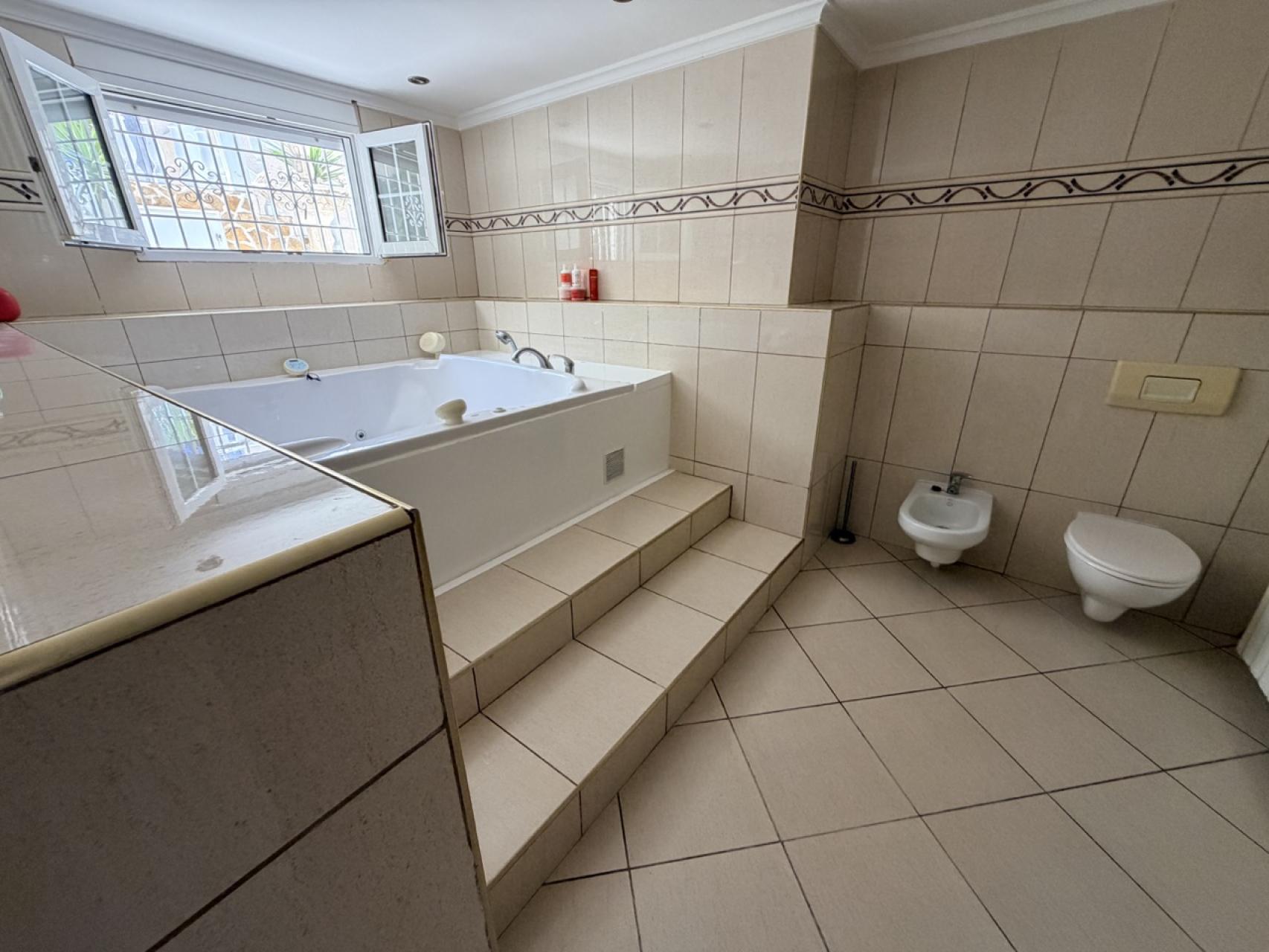 Villa for sale in Torrevieja, Alicante, Spain
