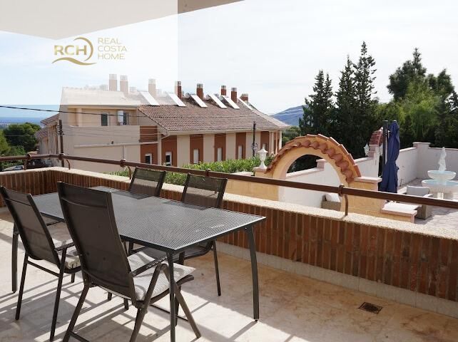 Villa for sale in La Nucia, Alicante, Spain