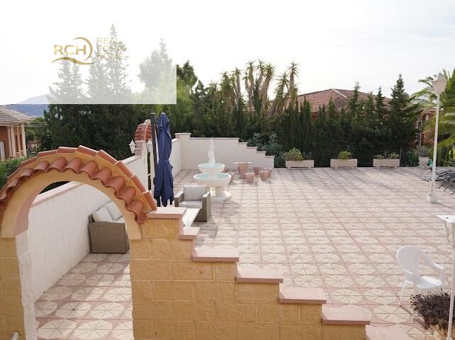 Villa for sale in La Nucia, Alicante, Spain