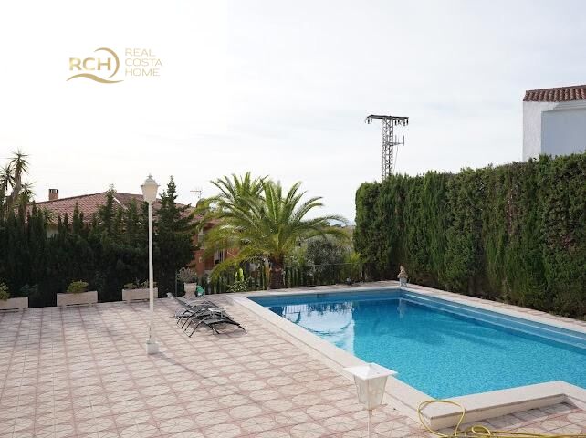 Villa for sale in La Nucia, Alicante, Spain