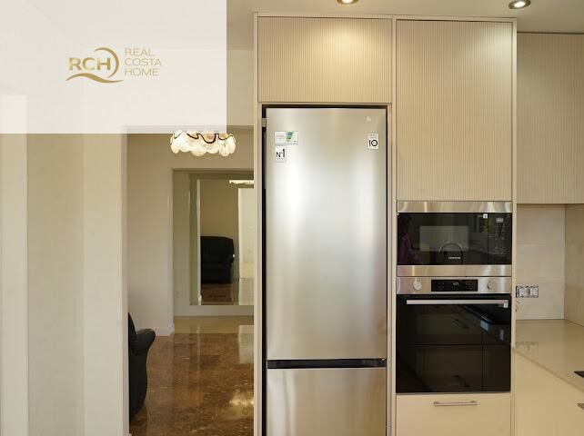 Villa for sale in La Nucia, Alicante, Spain