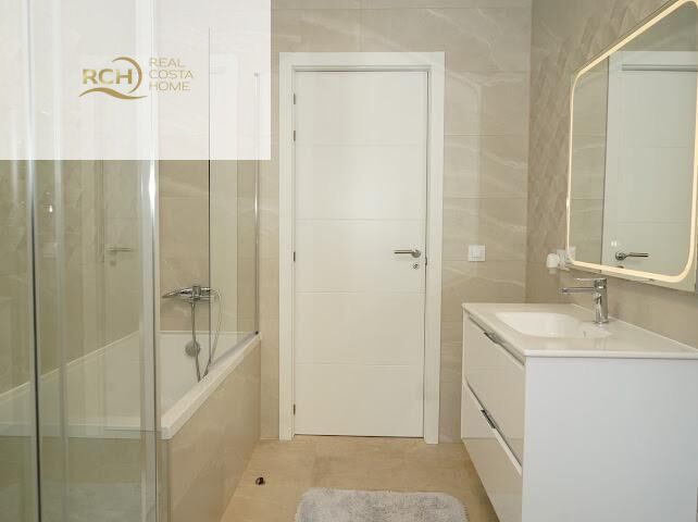 Villa for sale in La Nucia, Alicante, Spain