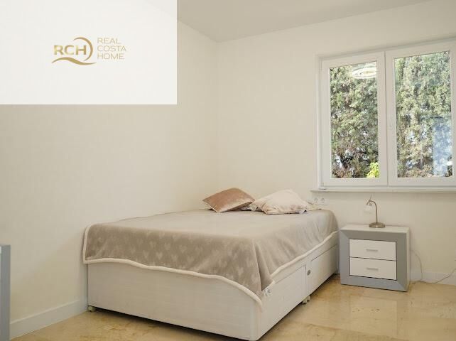Villa for sale in La Nucia, Alicante, Spain