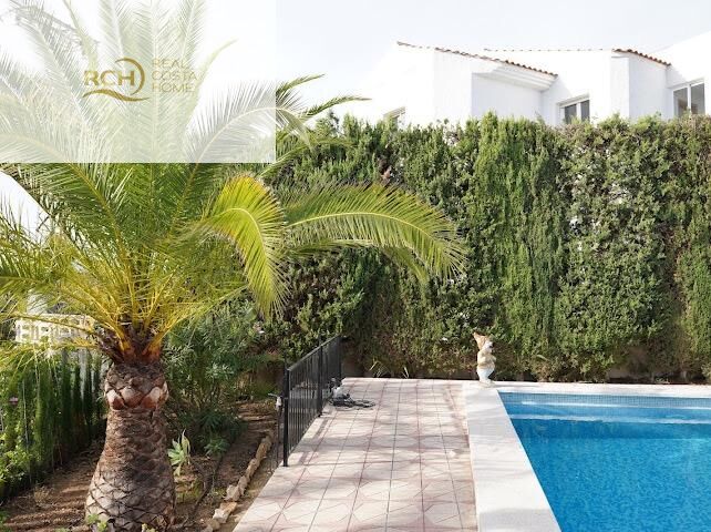 Villa for sale in La Nucia, Alicante, Spain