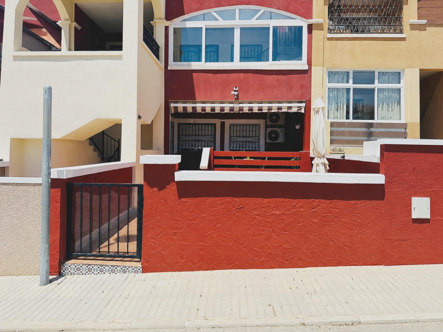 Bungalow for sale in Orihuela Costa, Alicante, Spain
