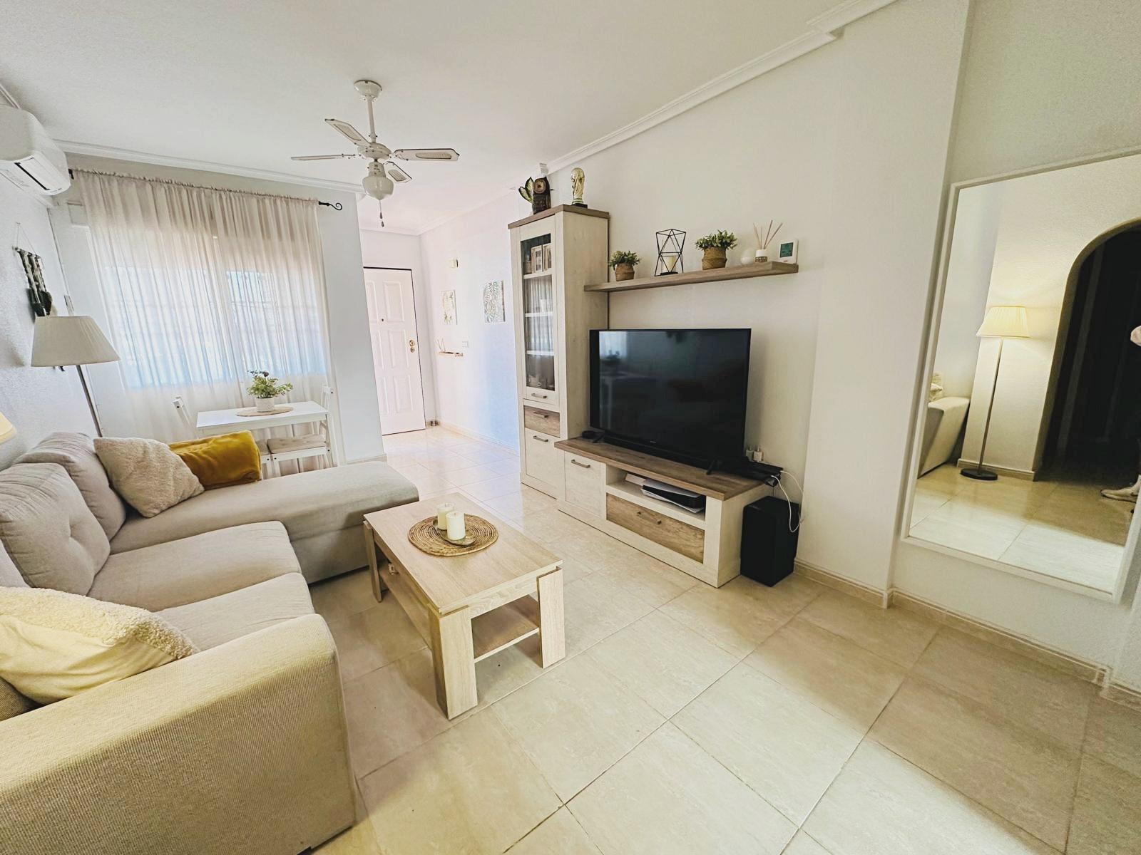 Bungalow for sale in Orihuela Costa, Alicante, Spain
