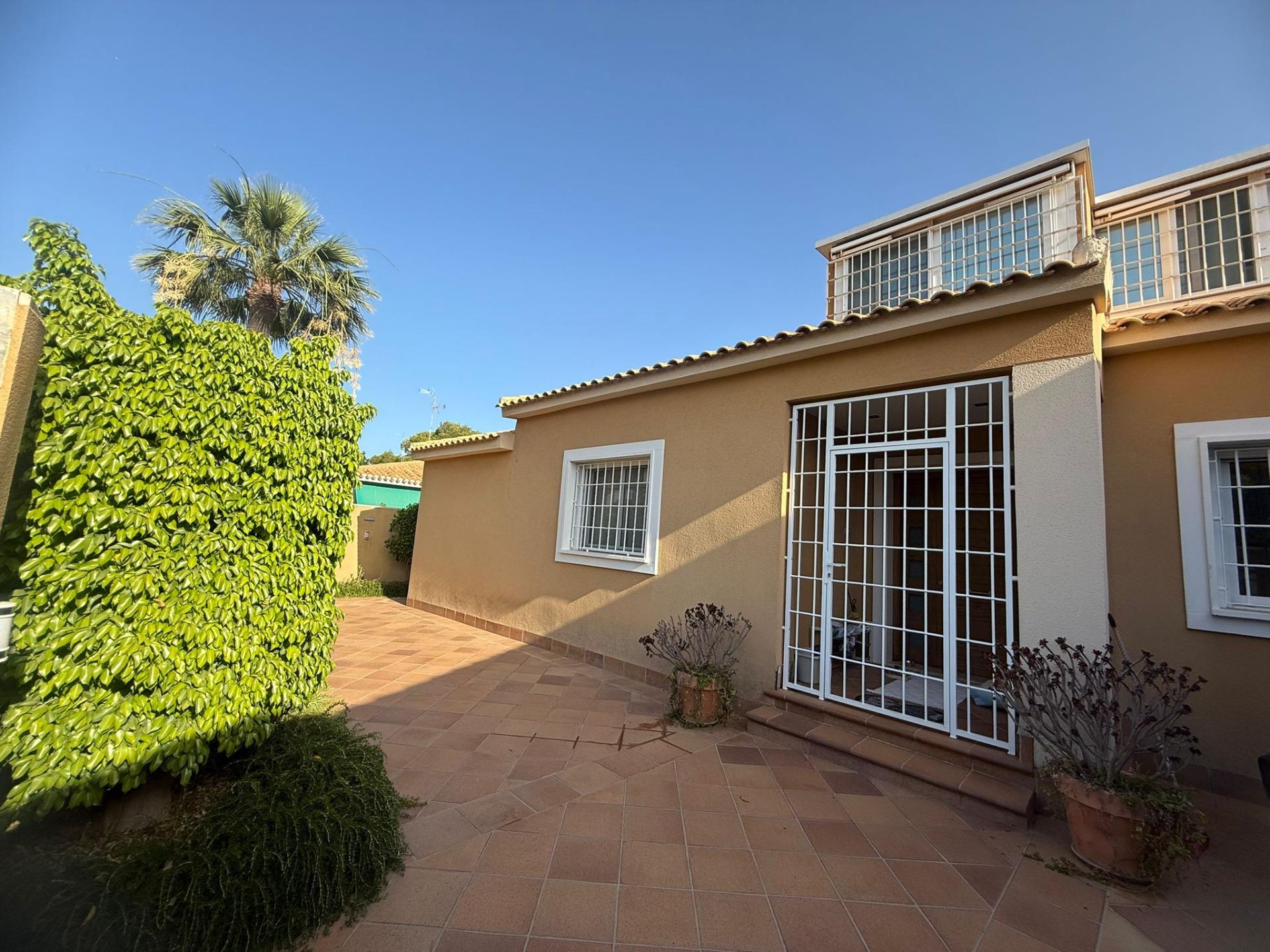 Town House for sale in Orihuela Costa, Alicante, Spain