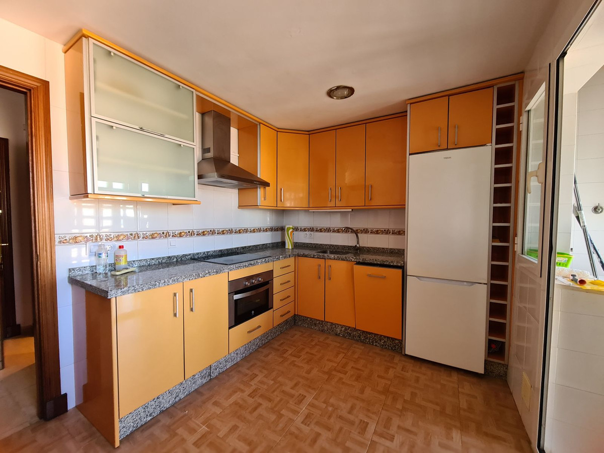 Apartment for sale in San Luis De Sabinillas, Málaga, Spain