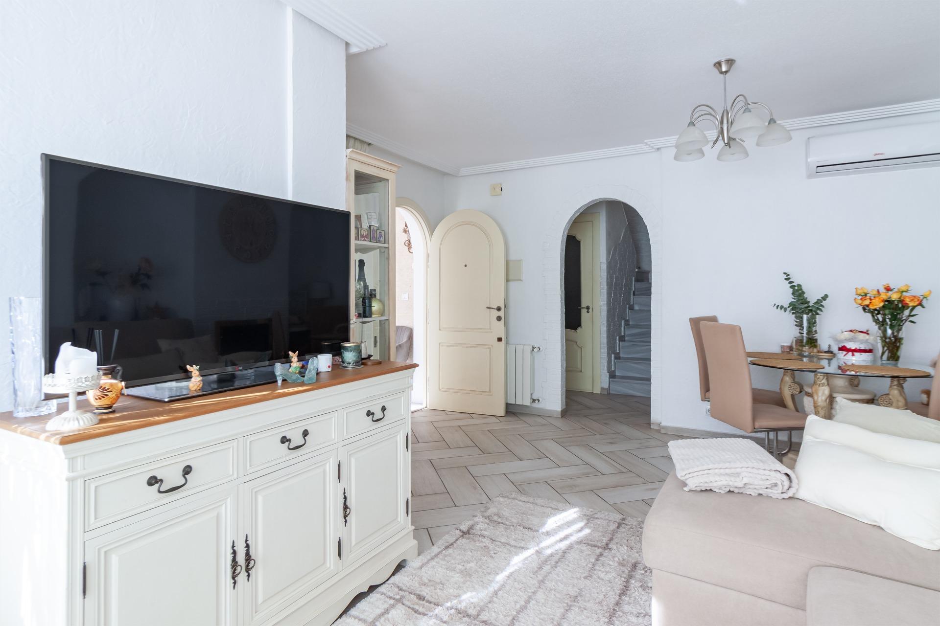 Villa en venta en Orihuela Costa