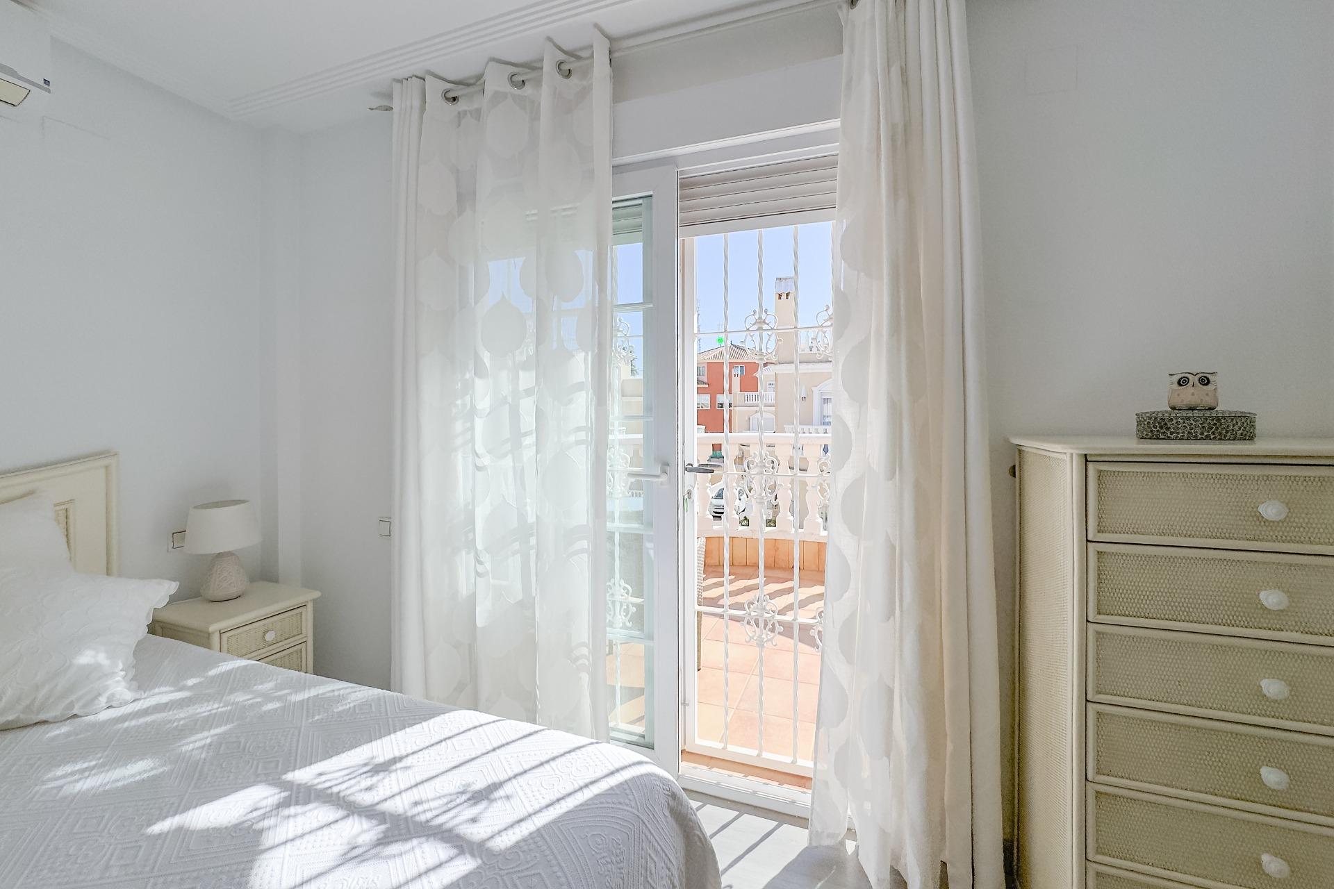 Villa en venta en Orihuela Costa