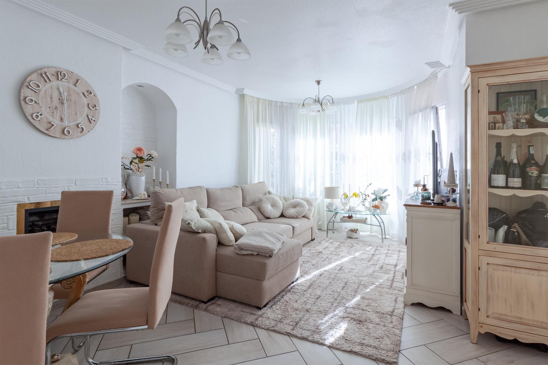 Villa en venta en Orihuela Costa