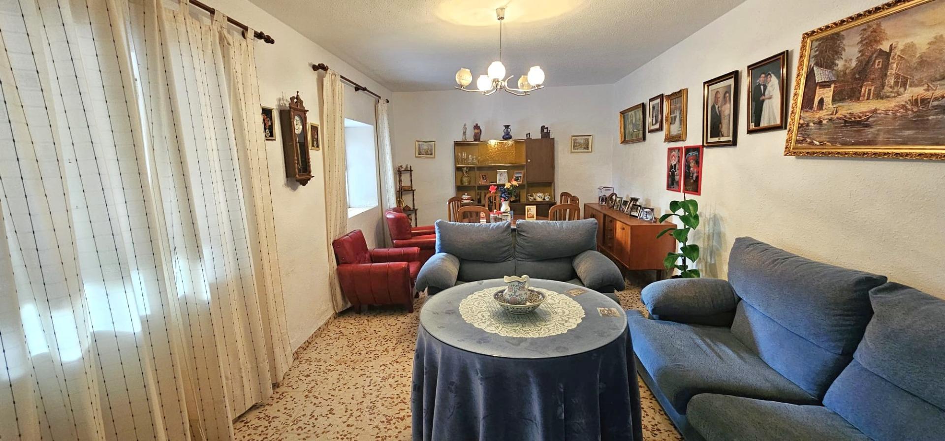 Villa en venta en Arenas Del Rey