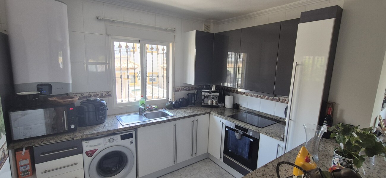 Villa for sale in Villamartin, Alicante, Spain