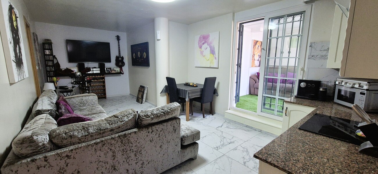 Villa for sale in Villamartin, Alicante, Spain