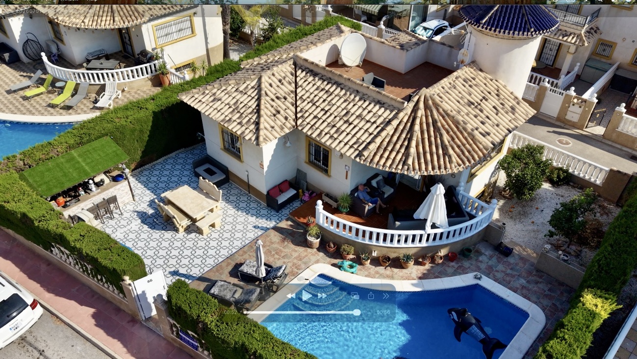 Villa for sale in Villamartin, Alicante, Spain