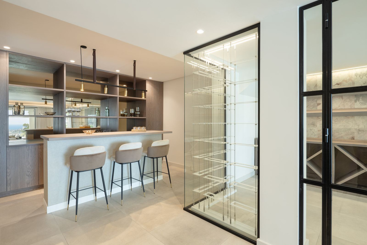 Villa for sale in Benahavis, Málaga, Spain