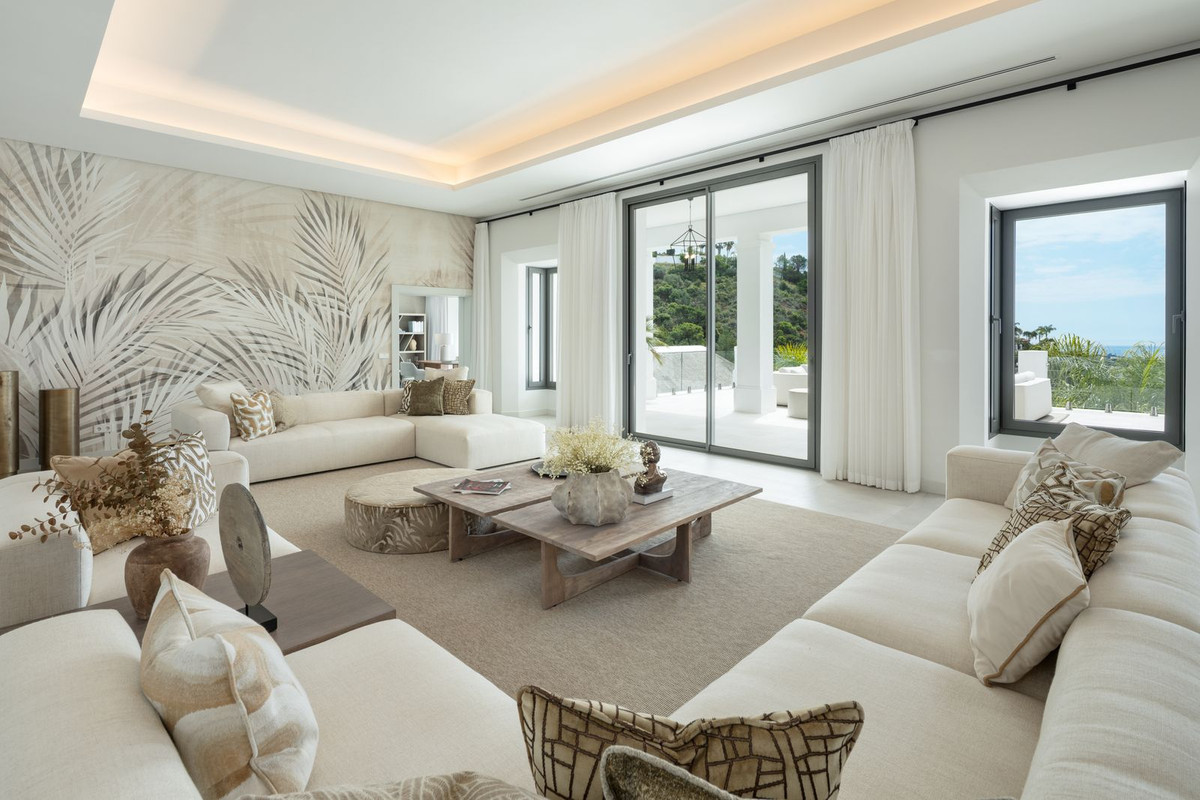Villa for sale in Benahavis, Málaga, Spain
