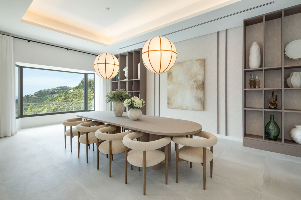 Villa for sale in Benahavis, Málaga, Spain