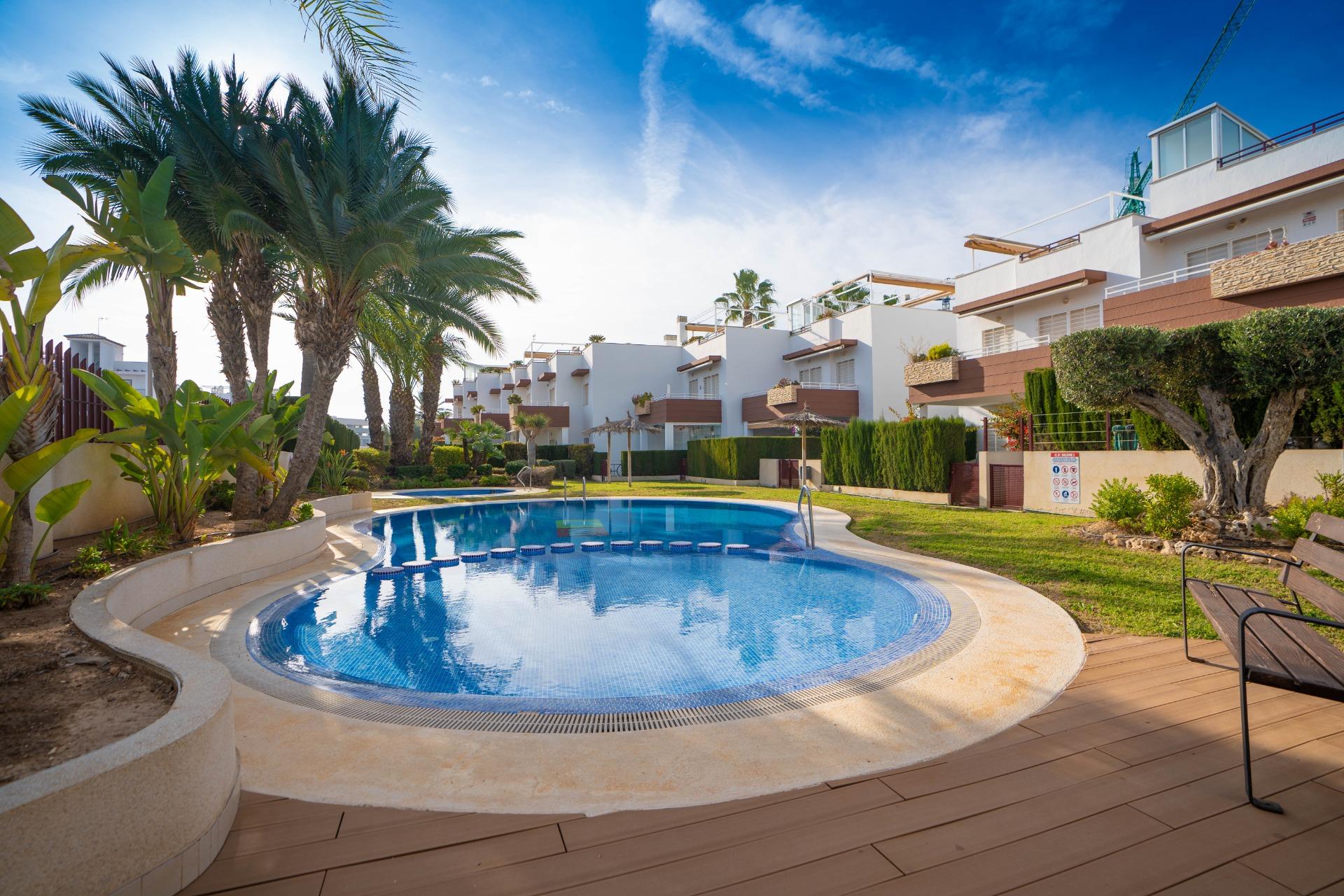 Piso en venta en Orihuela Costa