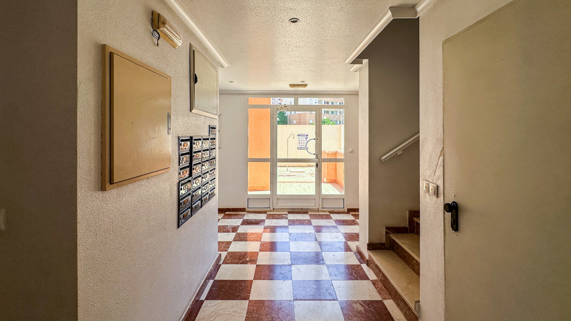 Apartment for sale in Guardamar Del Segura, Alicante, Spain