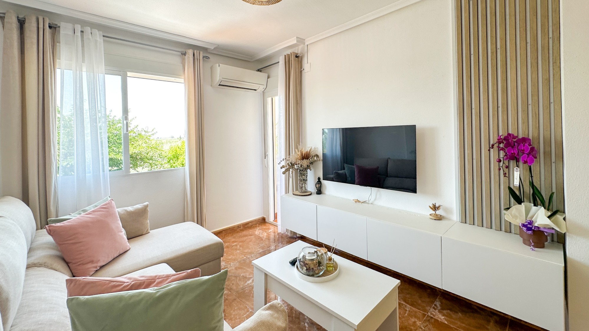 Apartment for sale in Guardamar Del Segura, Alicante, Spain