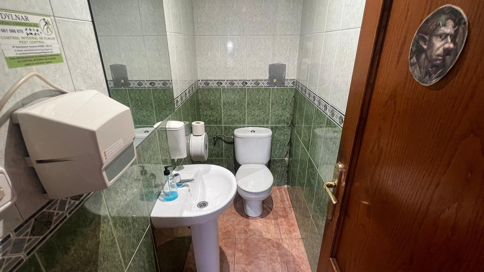 Comercial en venta en Torrevieja