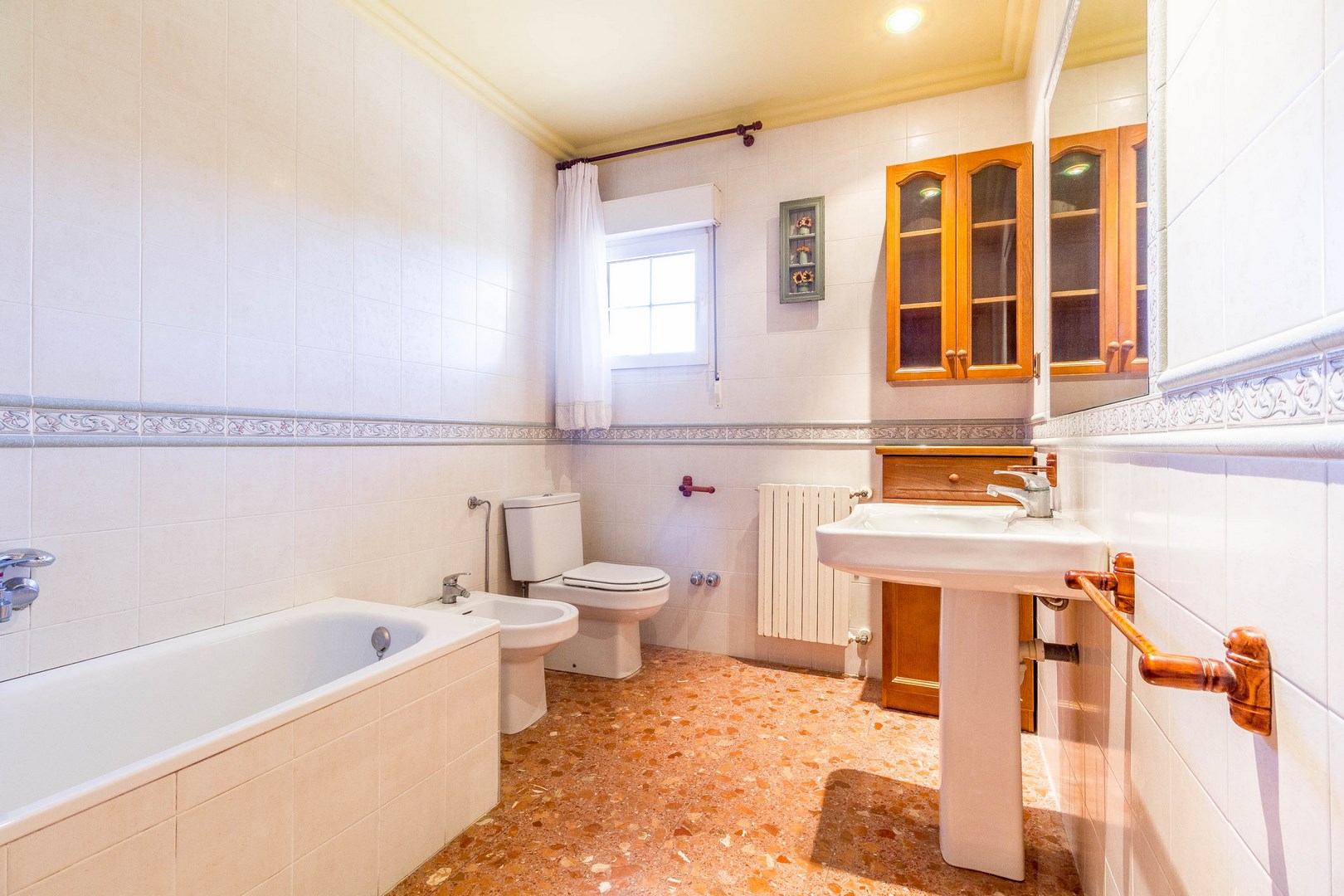 Villa en venta en Yecla