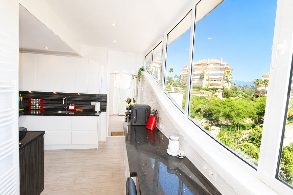 Penthouse for sale in Elviria, Málaga, Spain