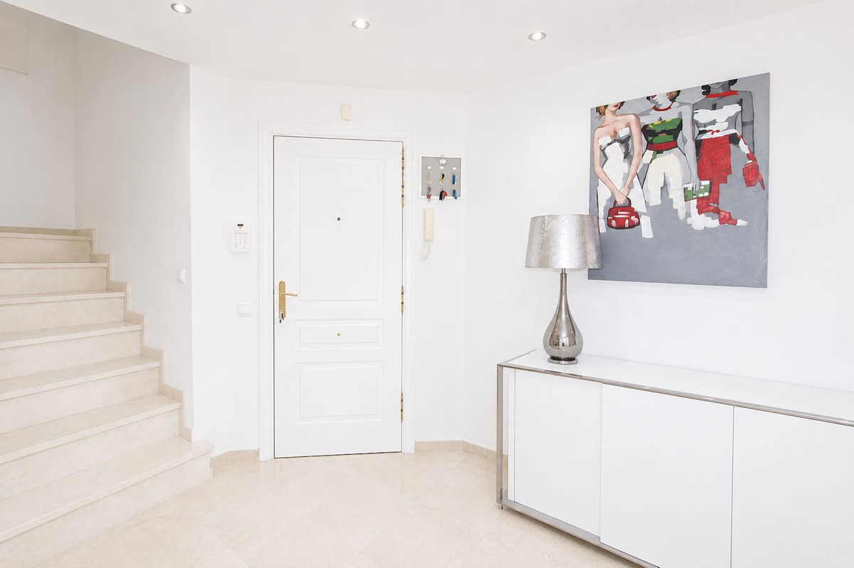 Penthouse for sale in Elviria, Málaga, Spain