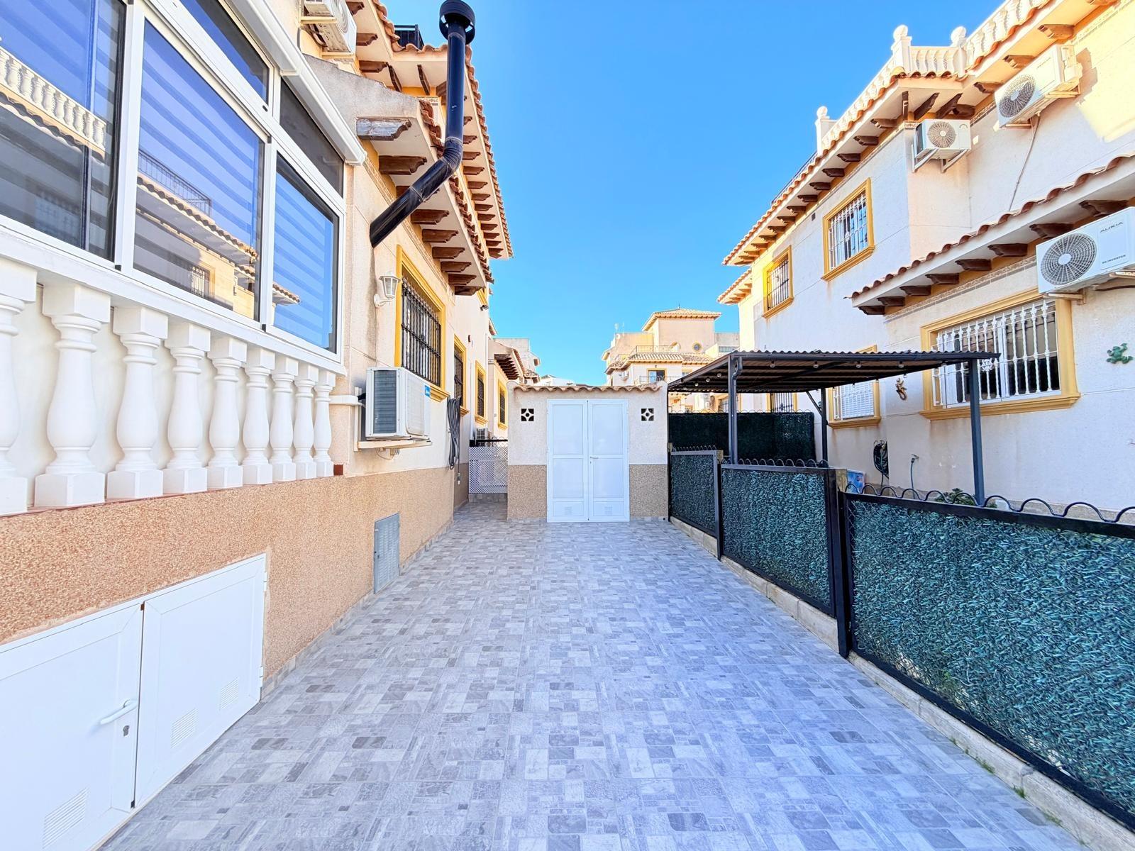 Town House for sale in Orihuela Costa, Alicante, Spain