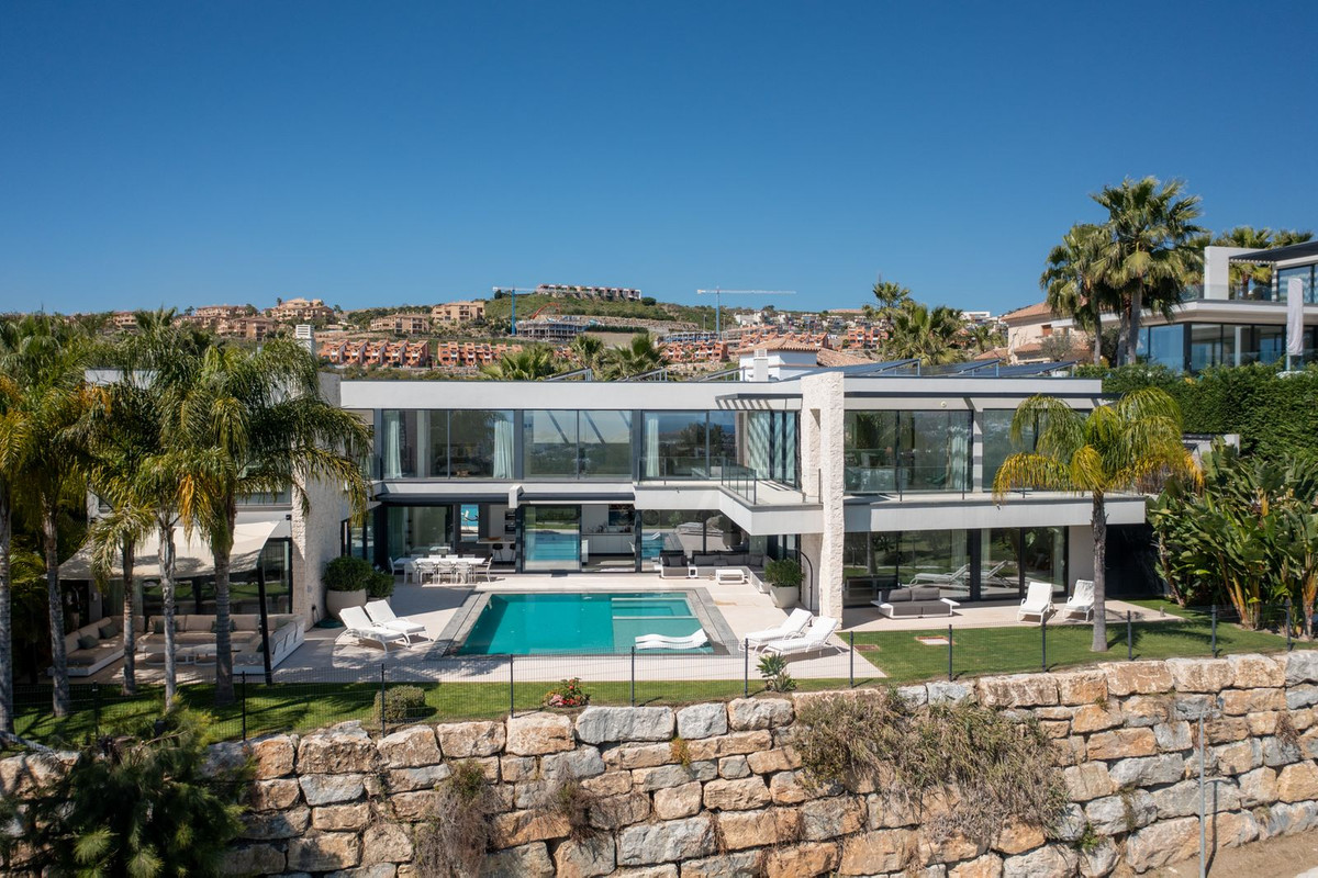 Villa for sale in Benahavis, Málaga, Spain