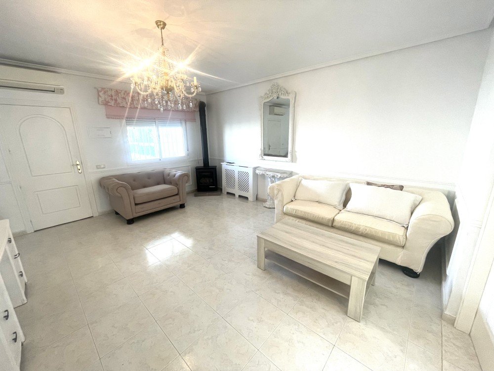 Bungalow for sale in Benijofar, Alicante, Spain