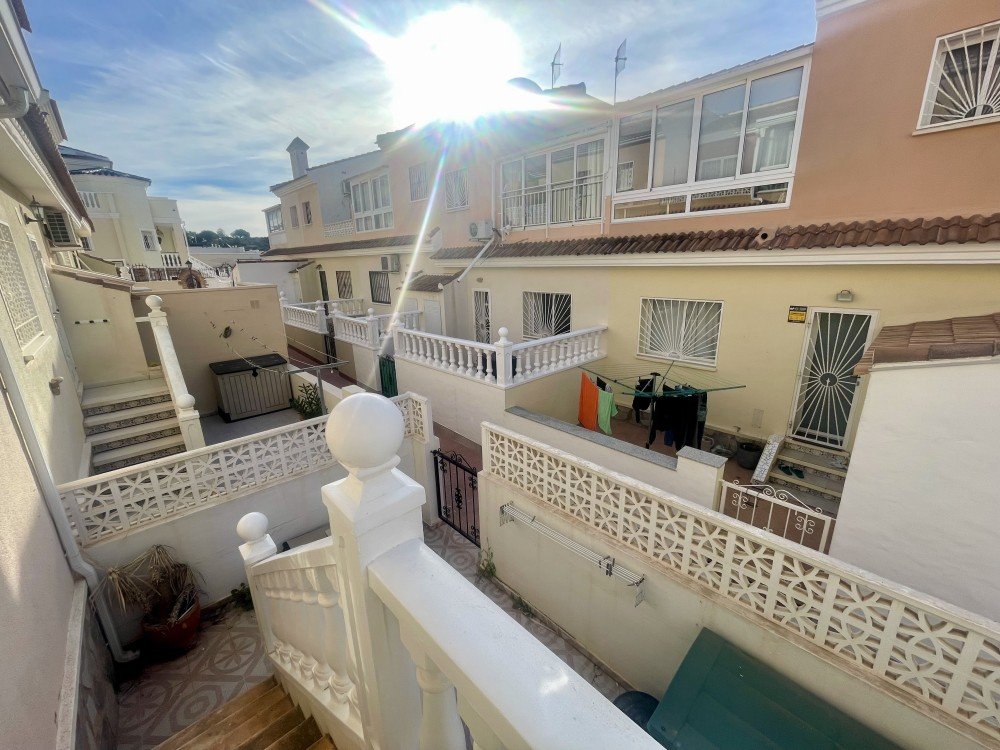 Bungalow for sale in Benijofar, Alicante, Spain