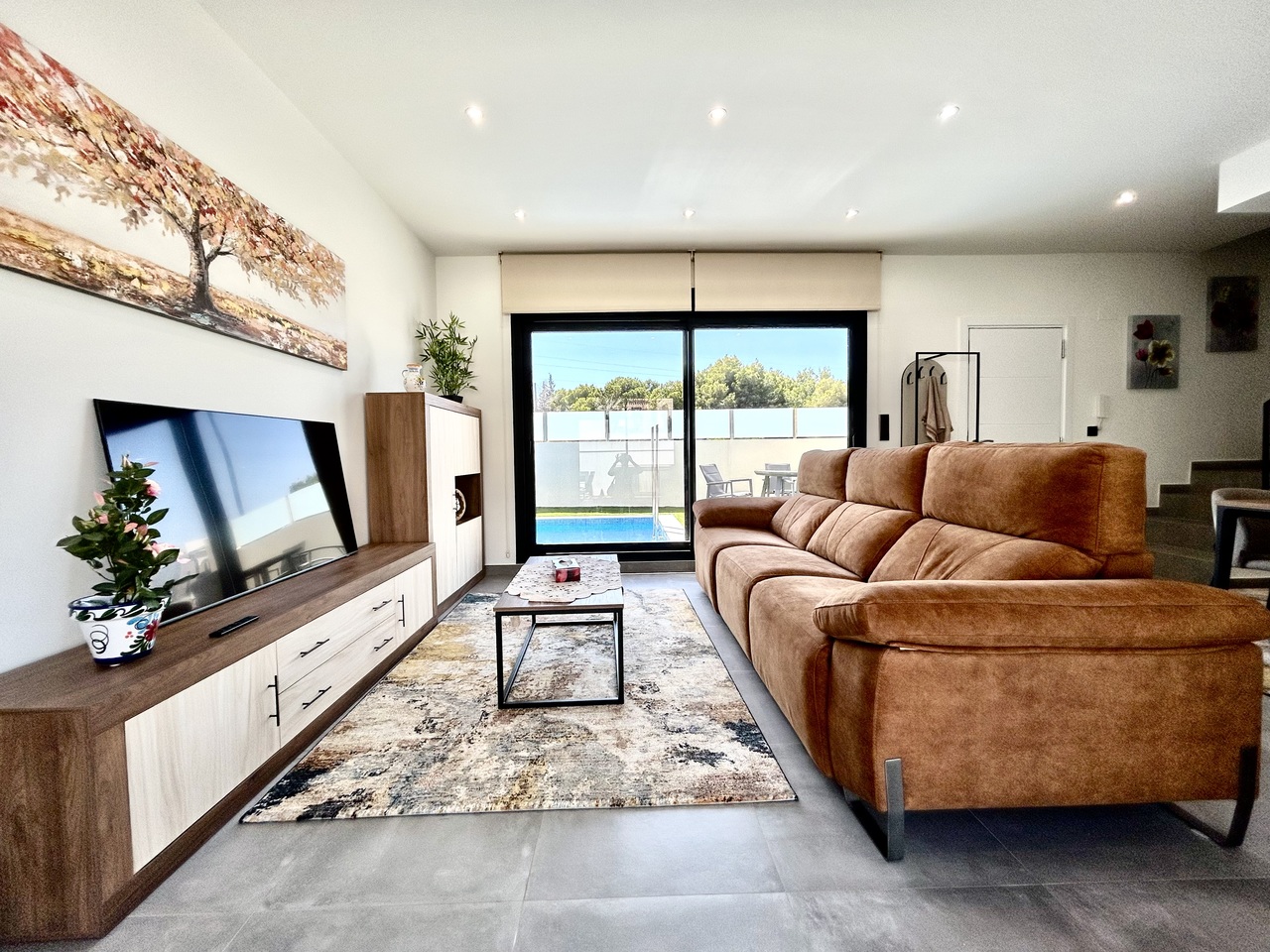 Villa for sale in Villamartin, Alicante, Spain
