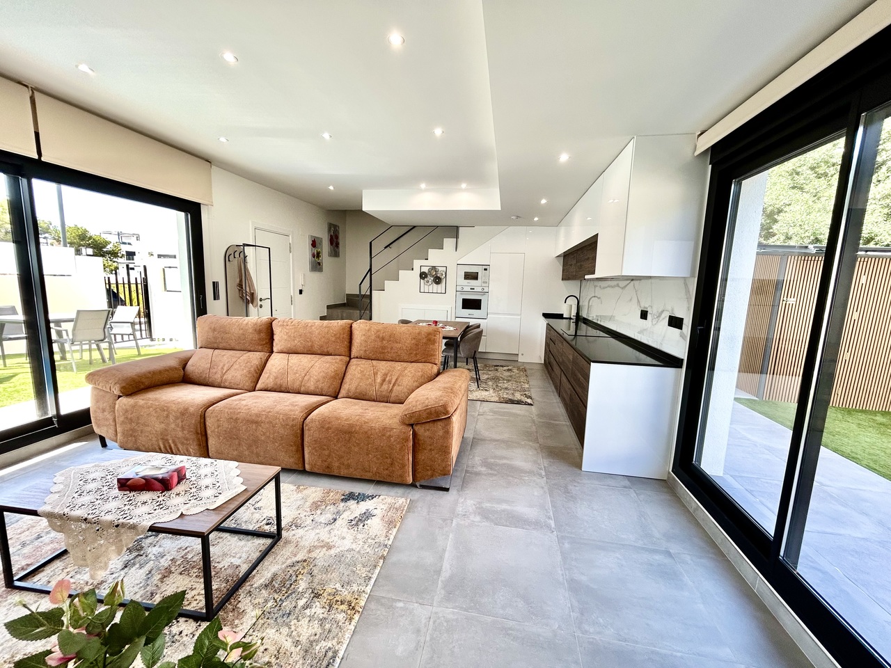 Villa for sale in Villamartin, Alicante, Spain