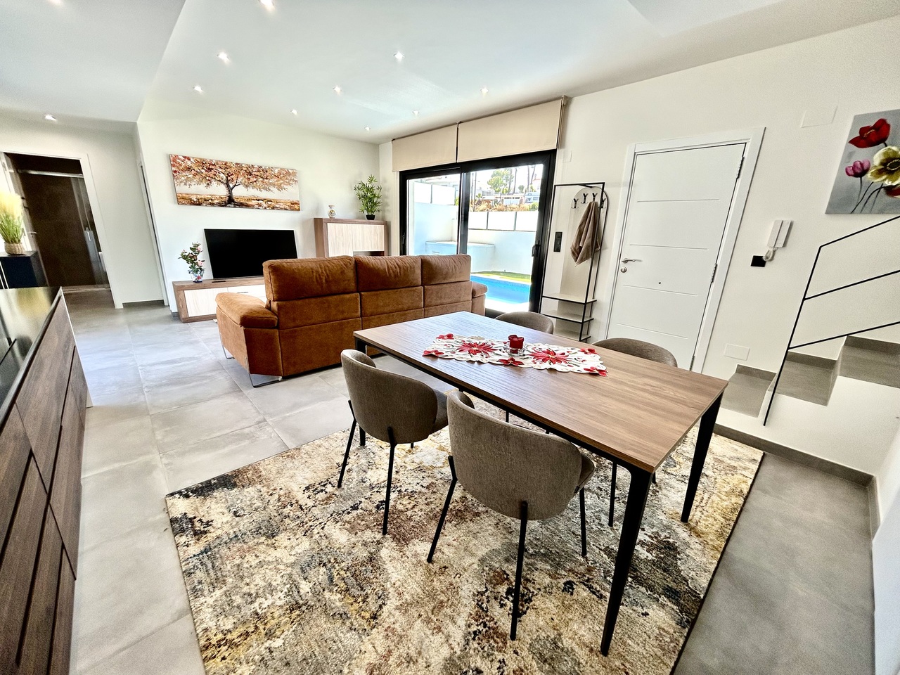 Villa for sale in Villamartin, Alicante, Spain
