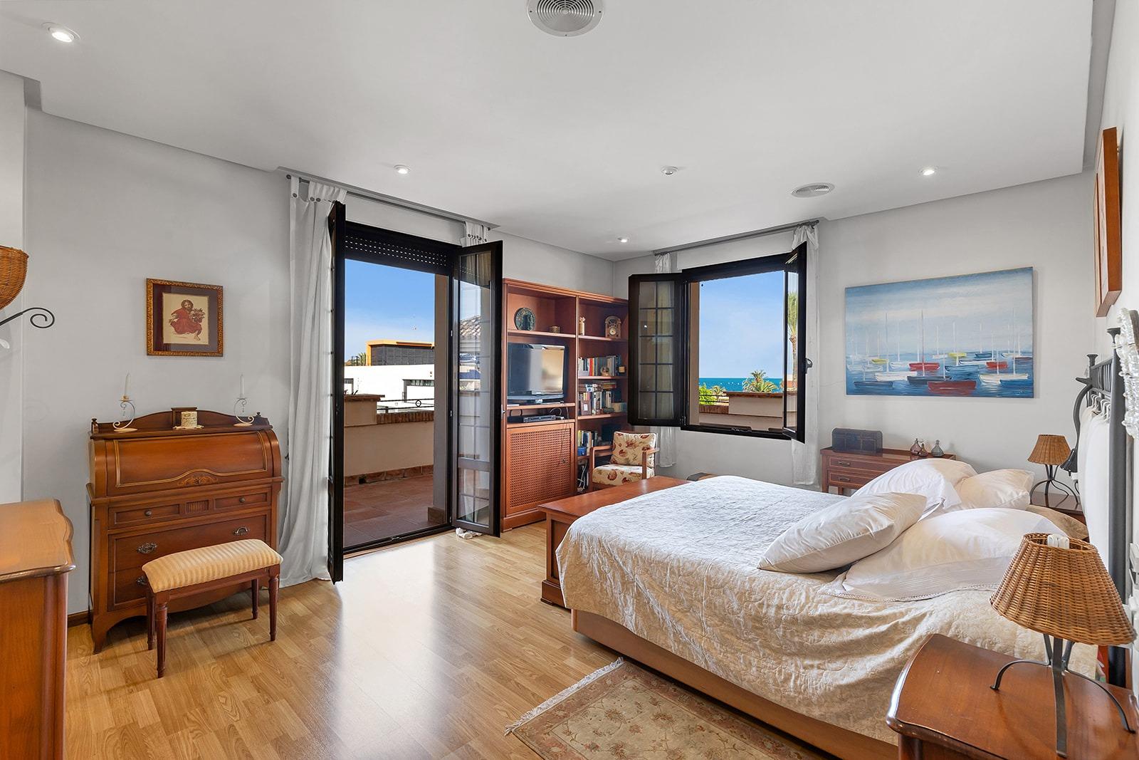 Villa for sale in Torrevieja, Alicante, Spain