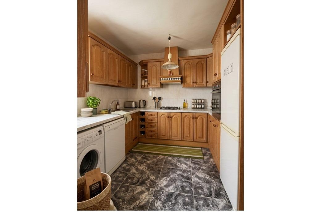 Villa for sale in Almuñecar, Granada, Spain